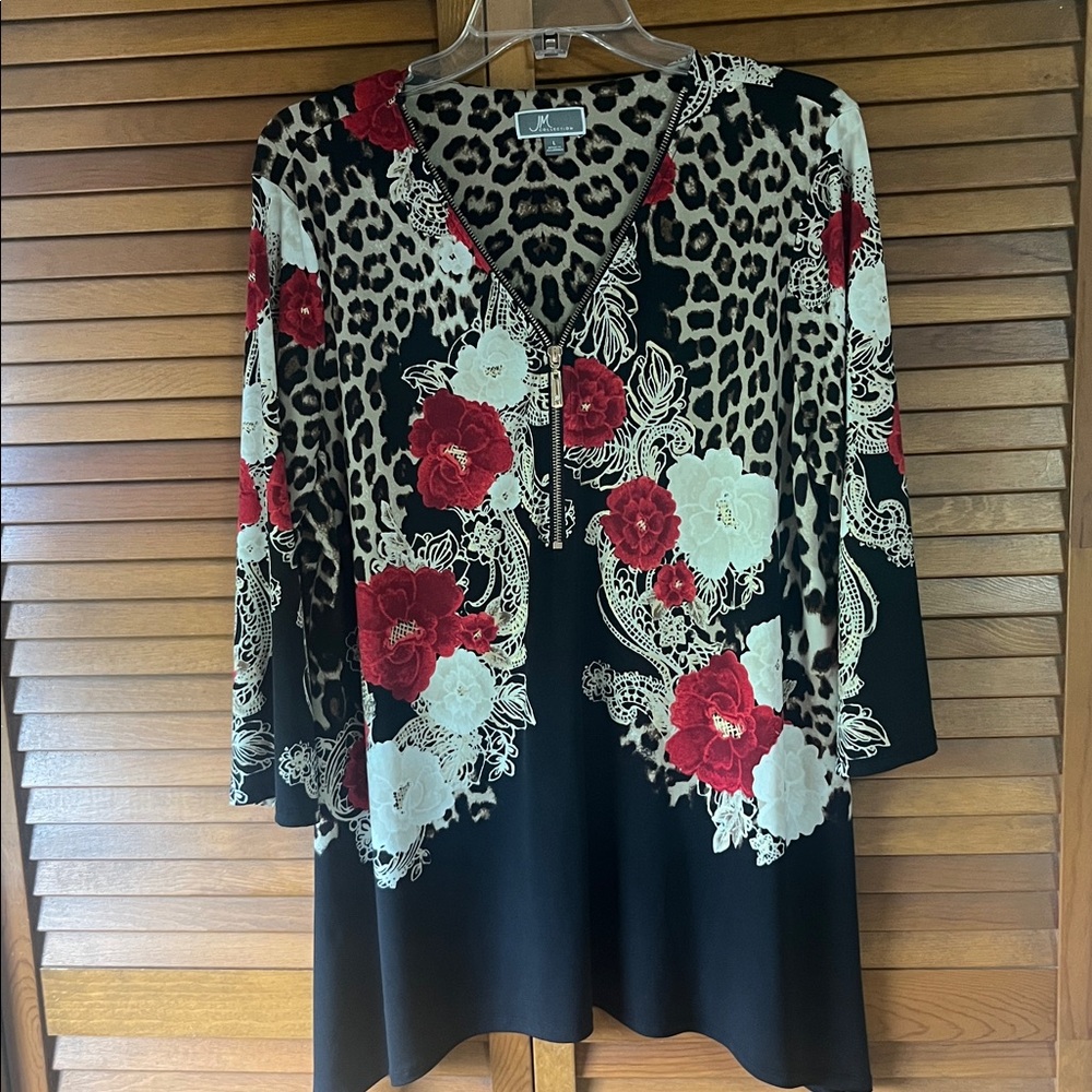 JM Collection Black Floral & Leopard Print V-Neck Blouse